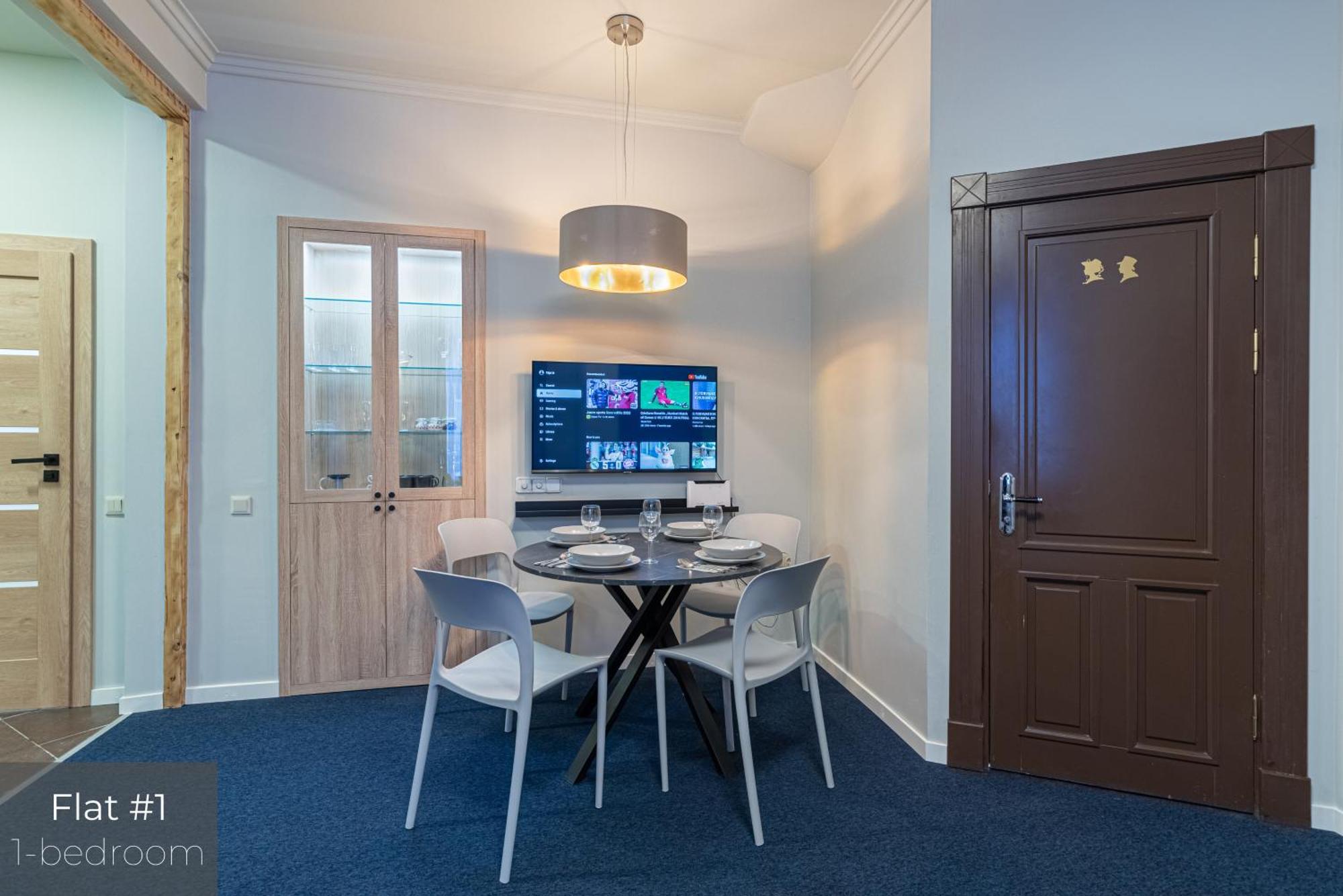 Dandelion Apartments Bruninieku Riga Bagian luar foto